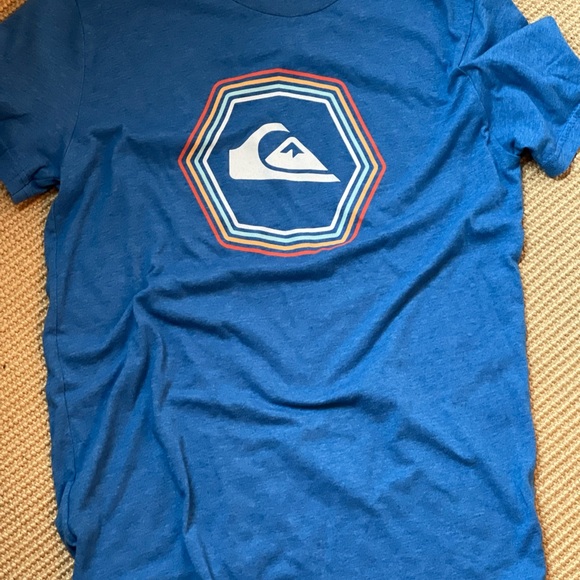 Two tees - Picture 5 of 7